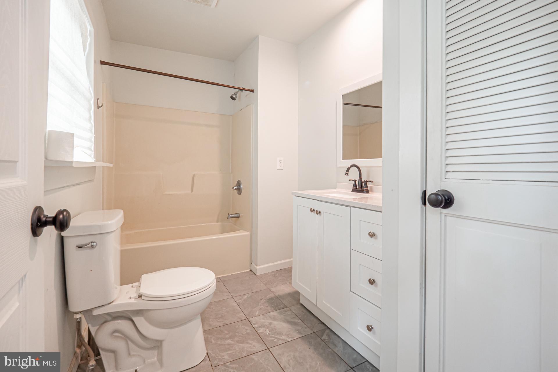 2086 Strasburg Road Coatesville, PA 19320 - Photo 5 of 44 Gallery Image 5