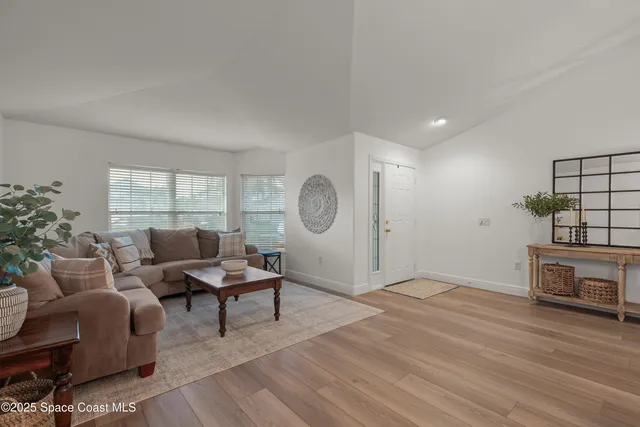 $399,900 | 2754 Bradfordt Drive, Melbourne, FL 32904