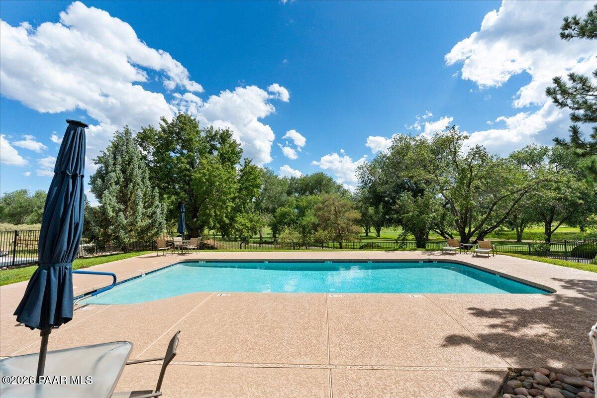 2180 Resort Way South, Unit A7 Prescott, AZ 86301 - Photo 25 of 27 a view of a park with large trees