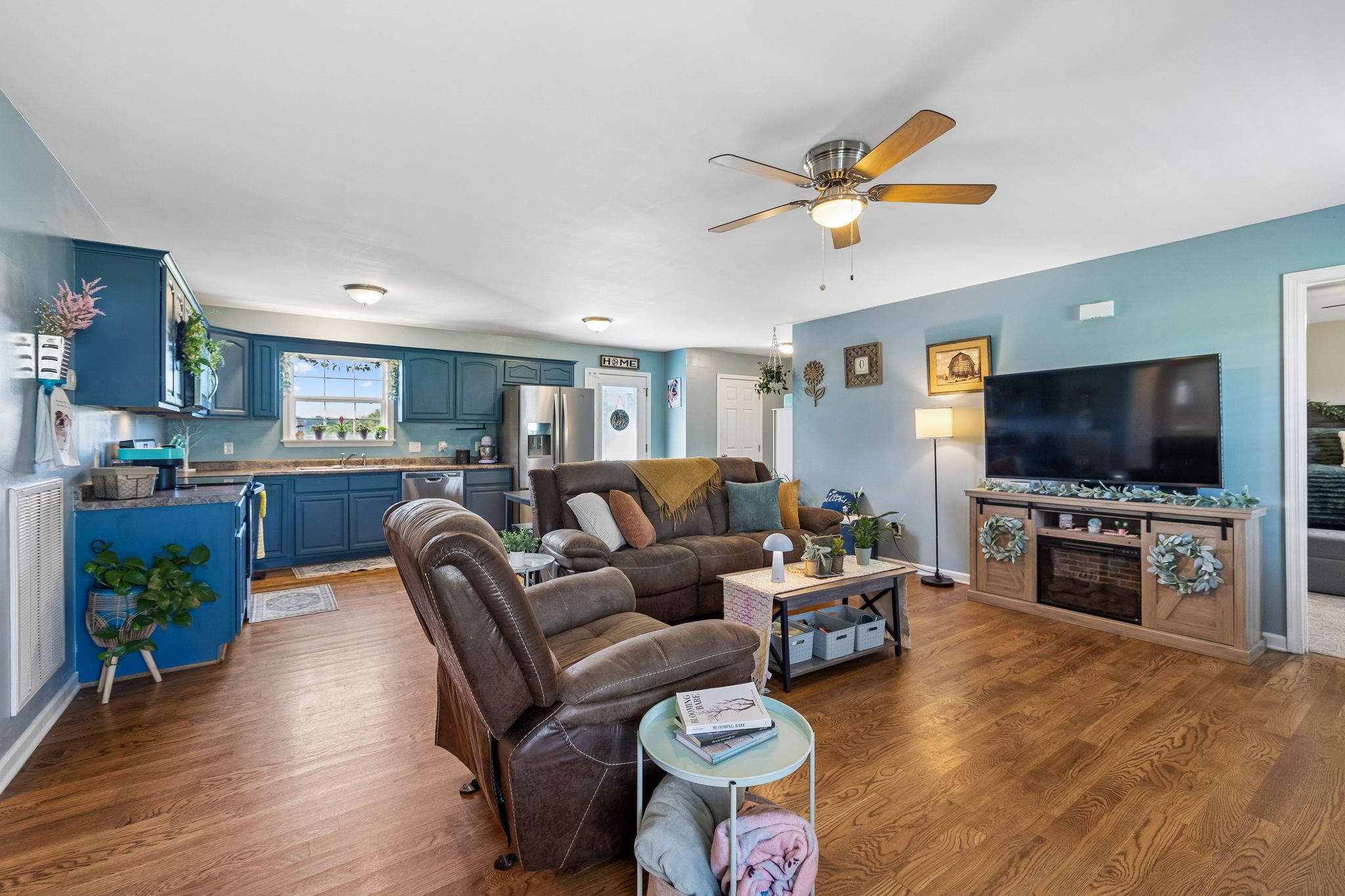 329 Murrell Road Dickson, TN 37055 - Photo 7 of 47