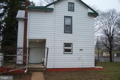 120 Old Ebenezer Road Lebanon, PA 17046 - Photo 3 of 6 Gallery Image 3