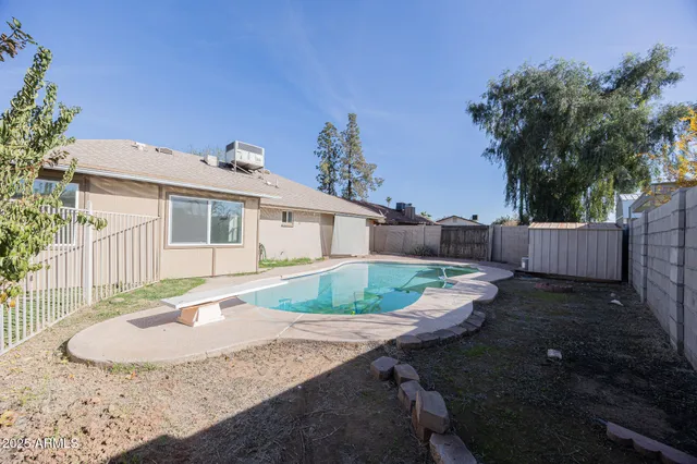 $2,495 | 2429 East Juanita Avenue, Mesa, AZ 85204