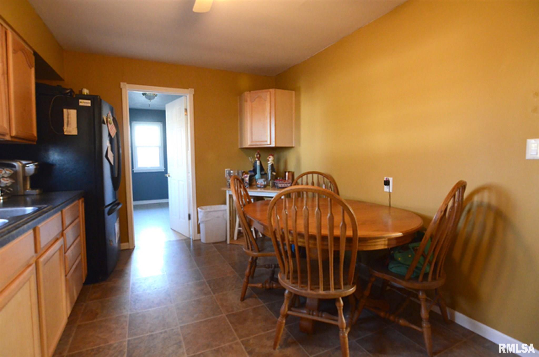 105 Oakdale Road Washington, IL 61571 - Photo 14 of 29 Gallery Image 14