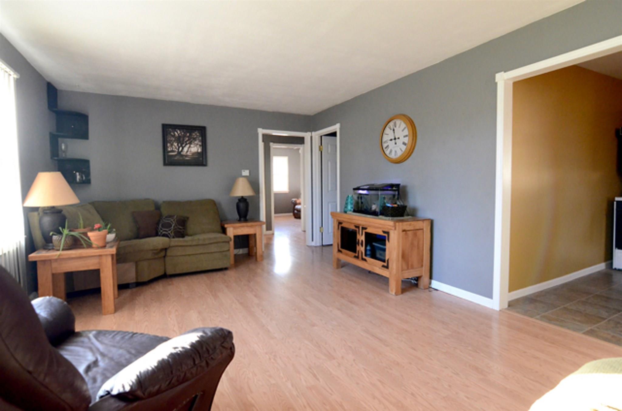 105 Oakdale Road Washington, IL 61571 - Photo 6 of 29 Gallery Image 6
