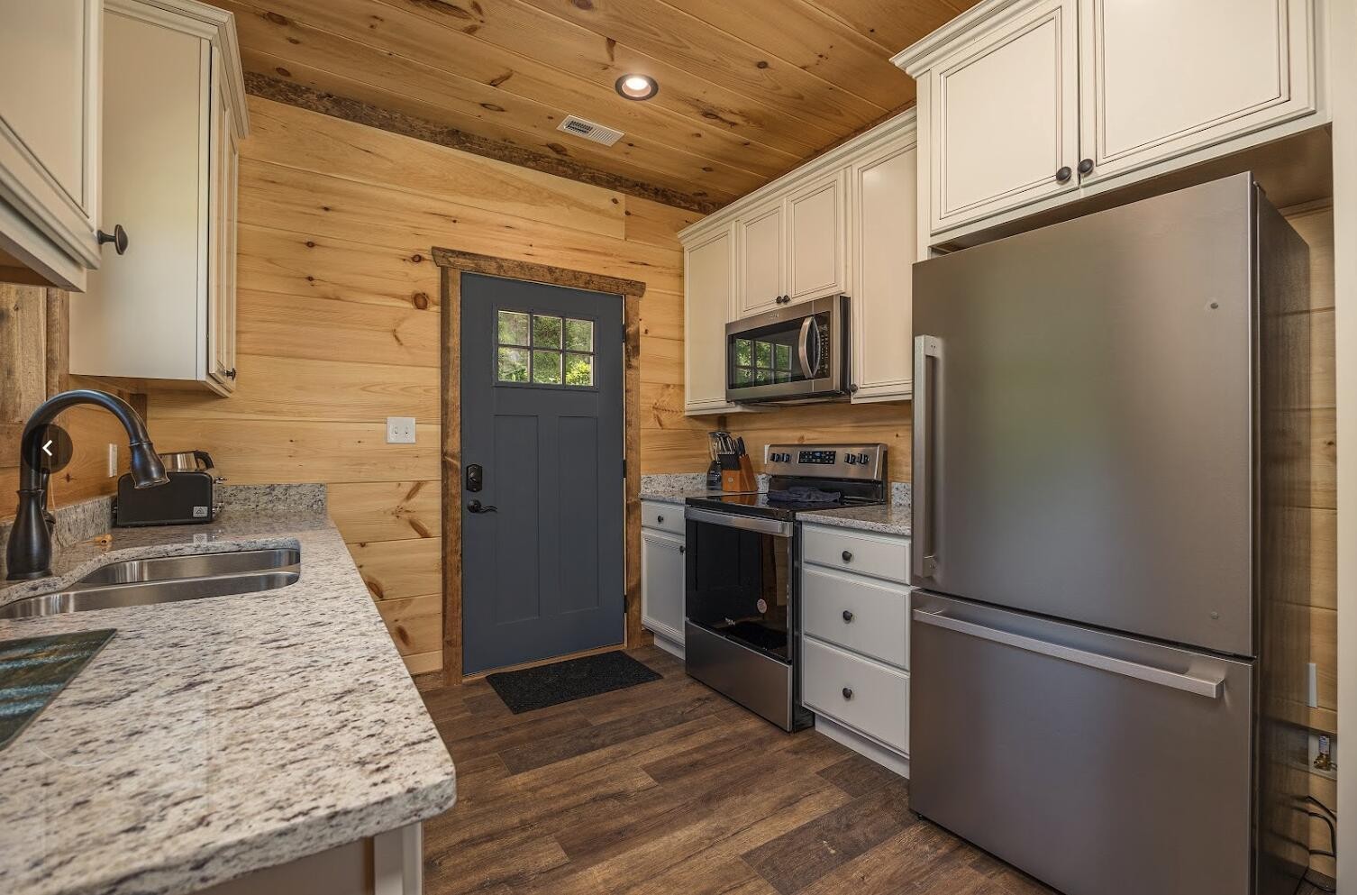 1121 Autumn Path Way Sevierville, TN 37862 - Photo 7 of 35 Gallery Image 7