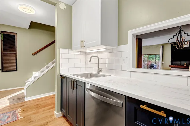 $275,000 | 11713 South Briar Patch Drive, Midlothian, VA 23113