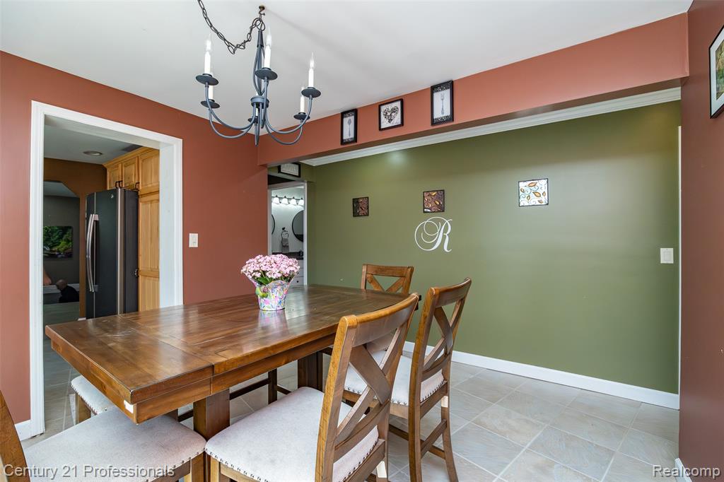 3251 Mann Road Clarkston, MI 48346 - Photo 18 of 41