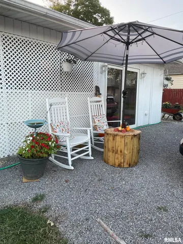 $115,000 | 302 2nd Street, Carmi, IL 62821