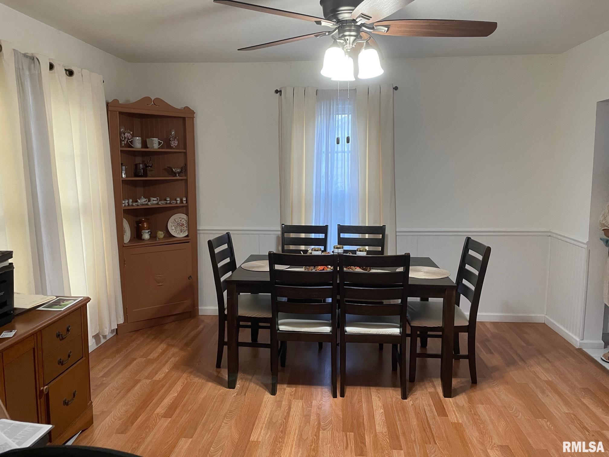 302 2nd Street Carmi, IL 62821 - Photo 8 of 20