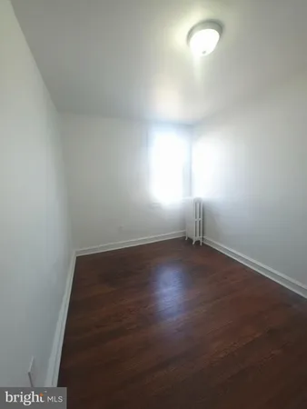 $2,300 | 154 North Carol Boulevard, Upper Darby, PA 19082