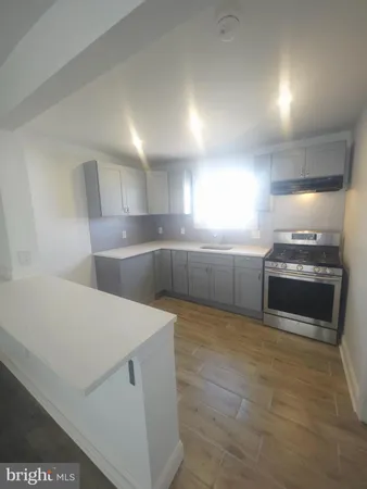 $2,300 | 154 North Carol Boulevard, Upper Darby, PA 19082