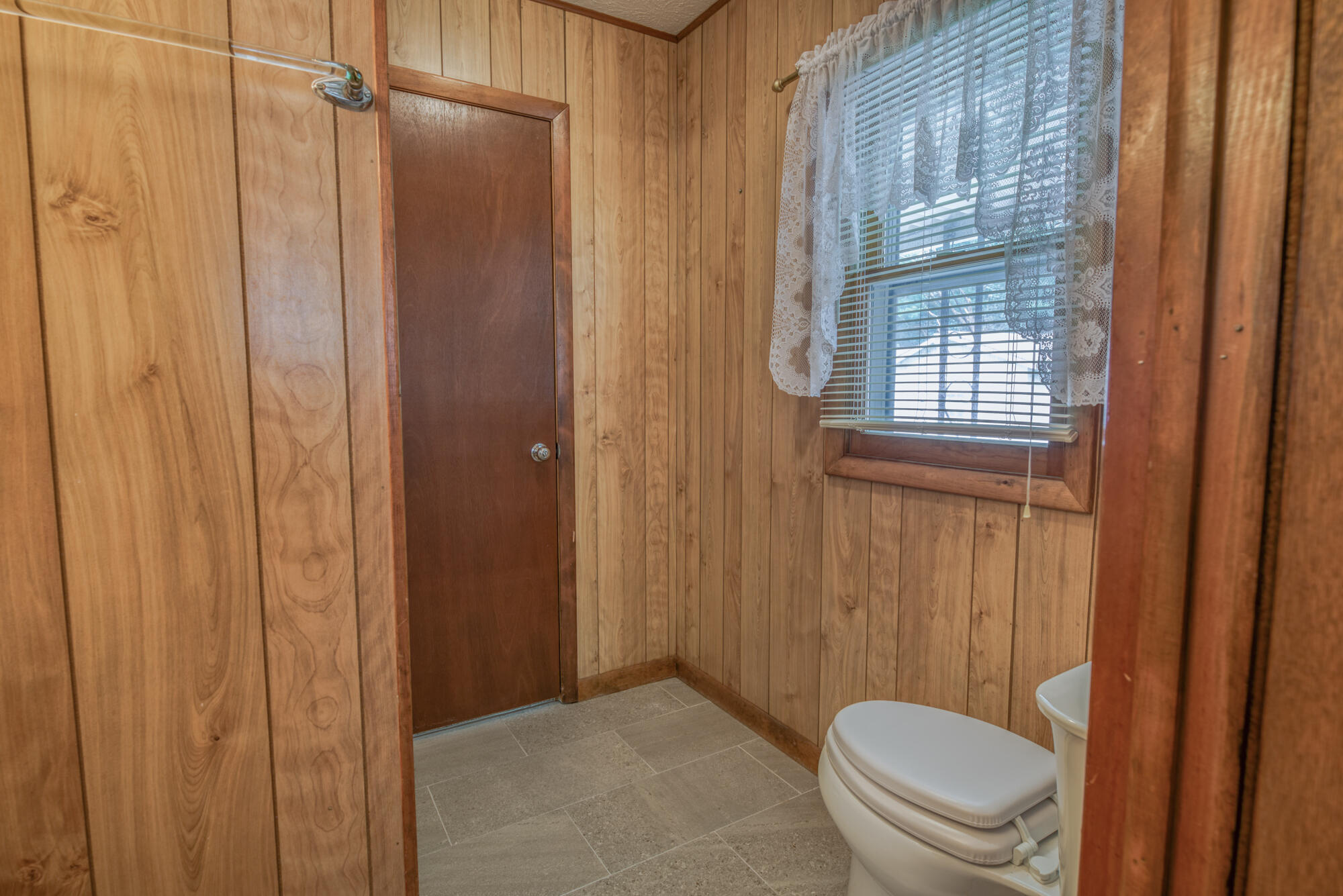 130 5 Oaks Road Jonesborough, TN 37659 - Photo 14 of 27 161_0416_20 copy