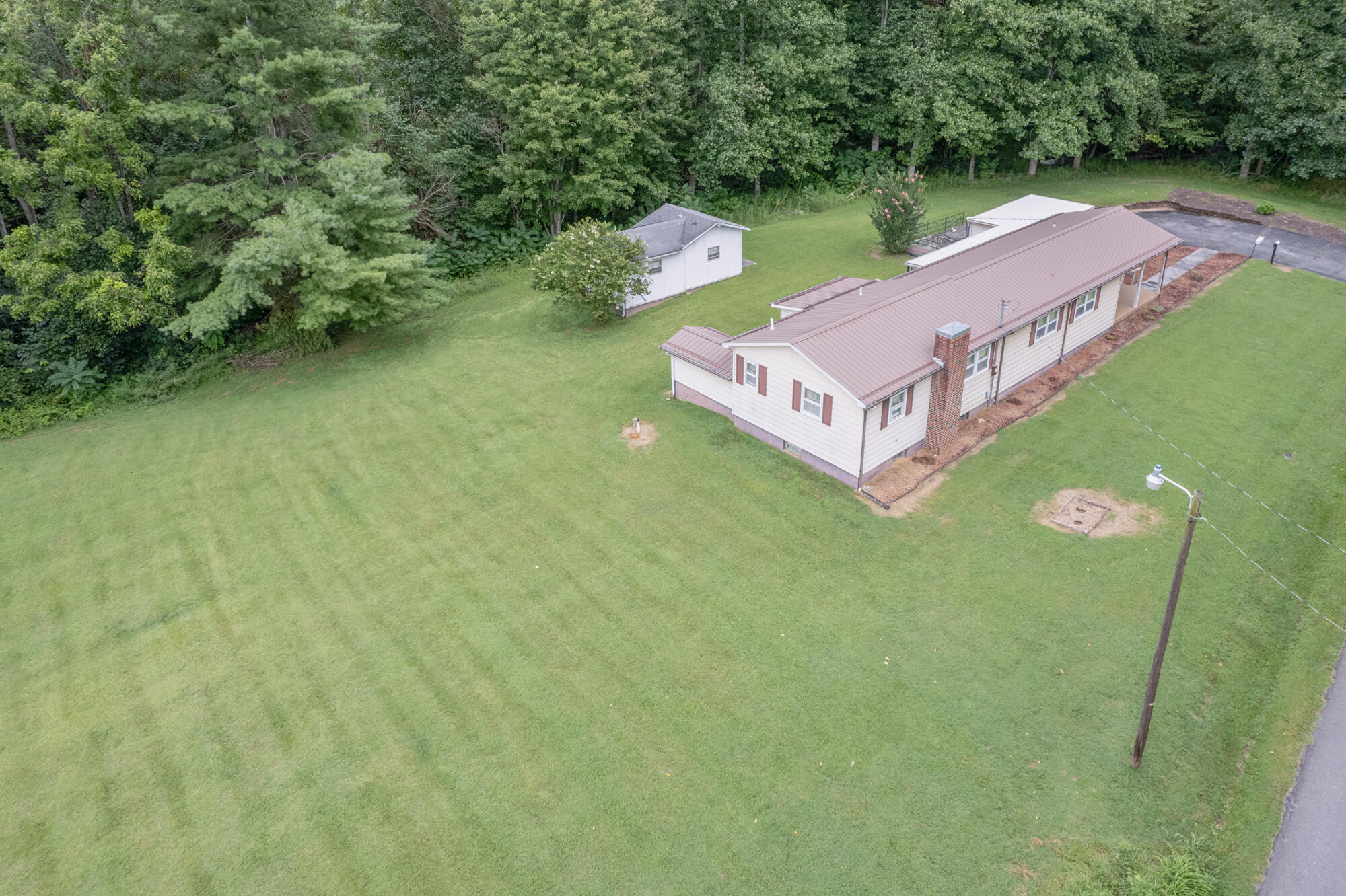 130 5 Oaks Road Jonesborough, TN 37659 - Photo 23 of 27 DJI_0394 copy