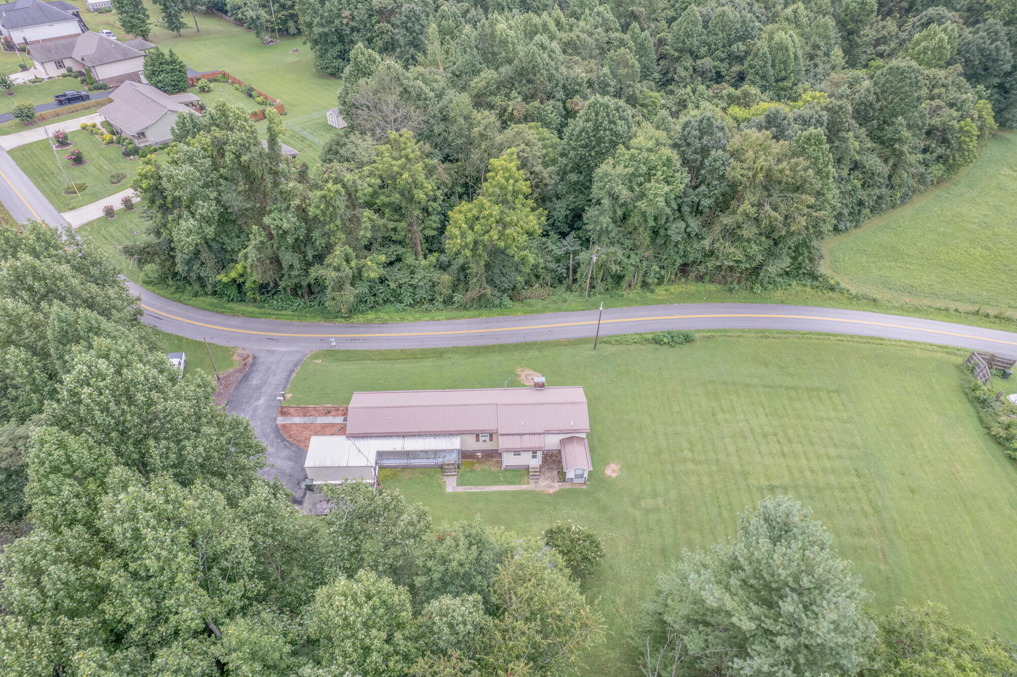 130 5 Oaks Road Jonesborough, TN 37659 - Photo 25 of 27 DJI_0396 copy
