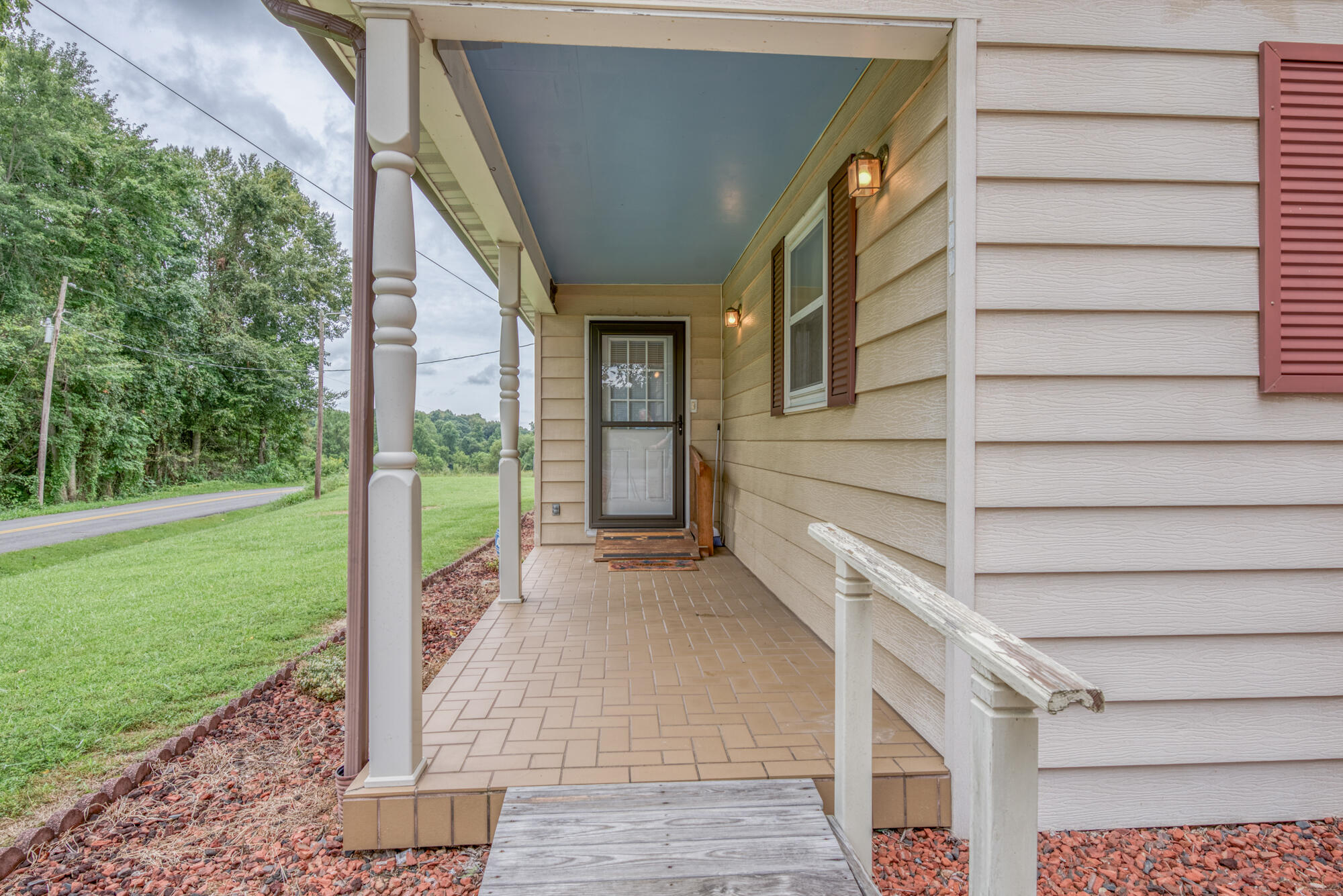 130 5 Oaks Road Jonesborough, TN 37659 - Photo 4 of 27 161_0351_9 copy