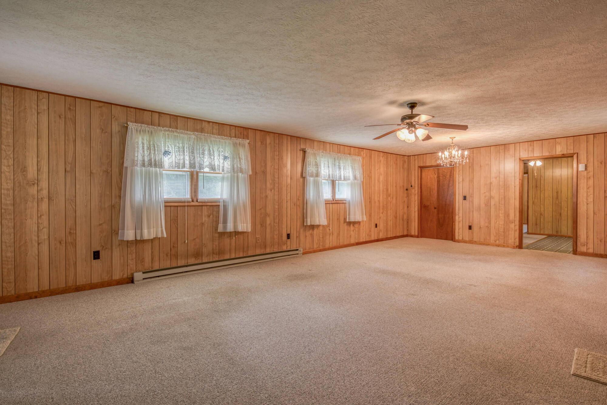130 5 Oaks Road Jonesborough, TN 37659 - Photo 6 of 27 161_0370_11 copy