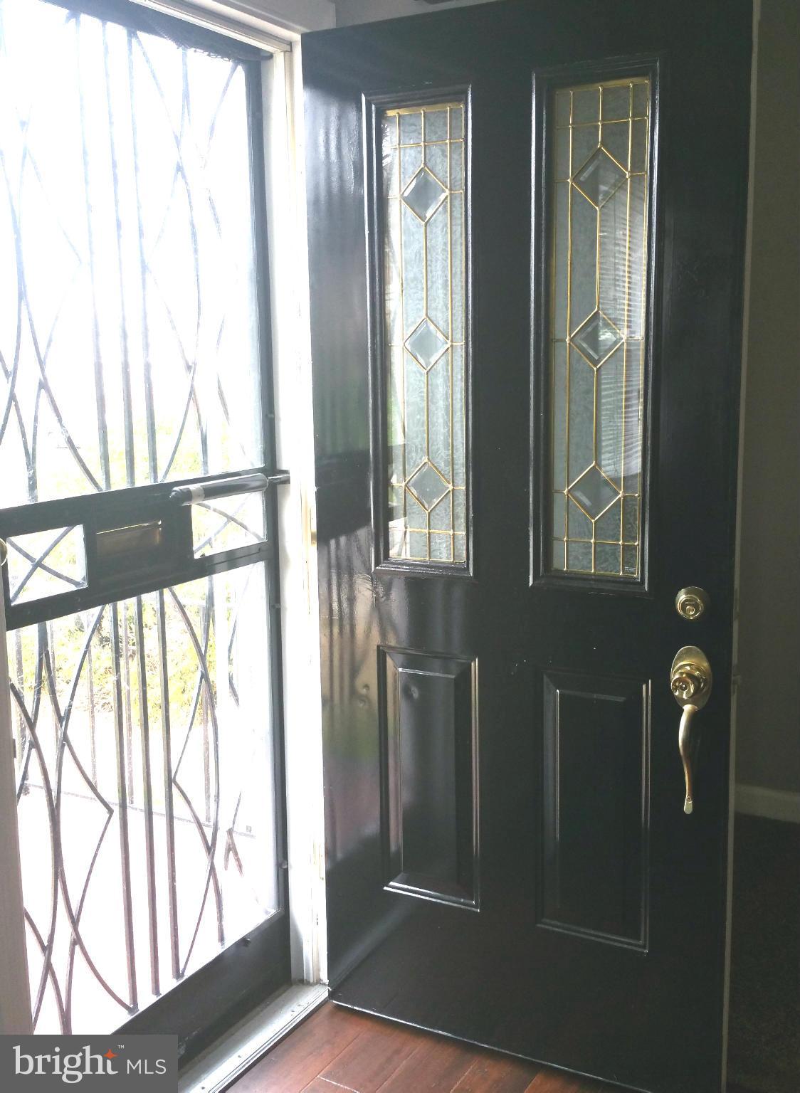 5617 Arnhem Road Baltimore, MD 21206 - Photo 3 of 30 View
