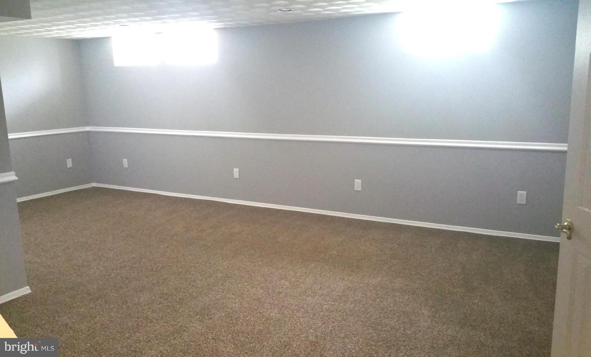 5617 Arnhem Road Baltimore, MD 21206 - Photo 24 of 30 Family Room