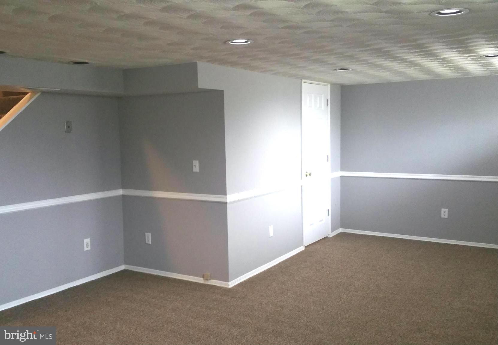 5617 Arnhem Road Baltimore, MD 21206 - Photo 25 of 30 Family Room