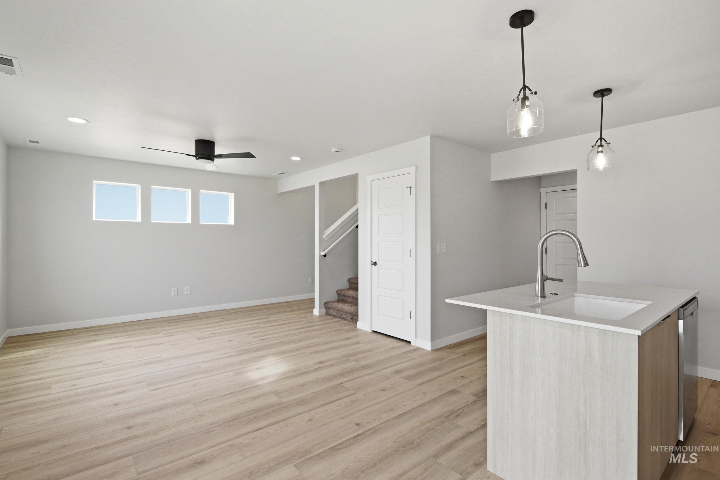 10880 Rutland Street Caldwell, ID 83605 - Photo 8 of 24