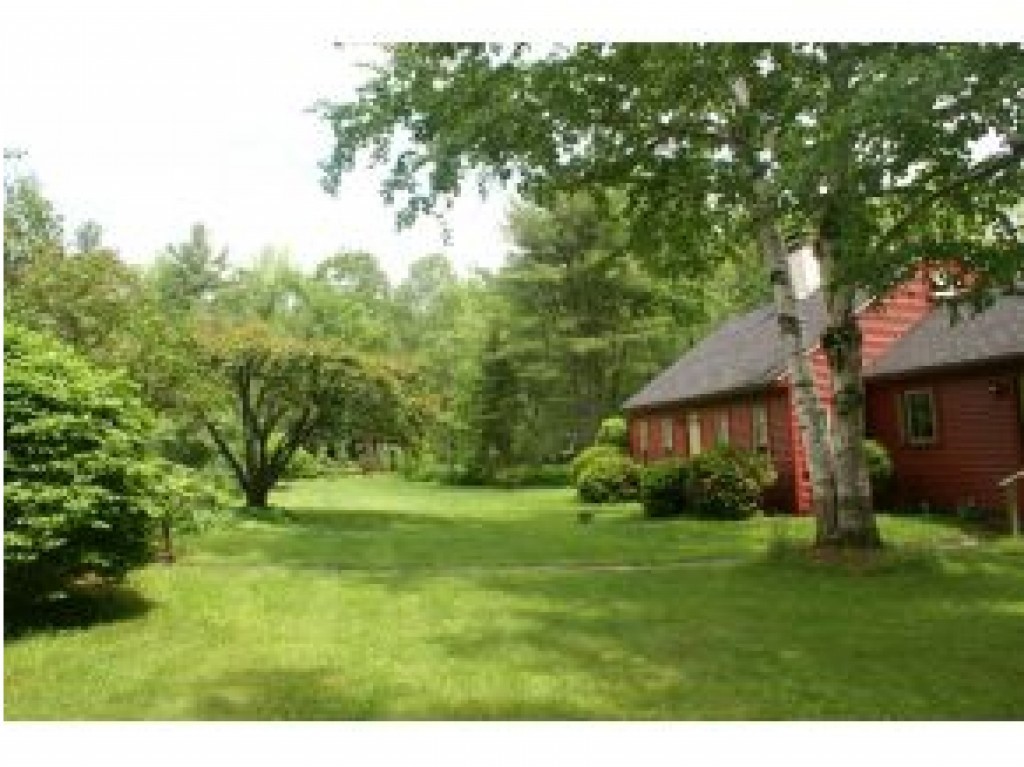 346 Ridge Road Farmington, NH 03835 - Photo 6 of 32