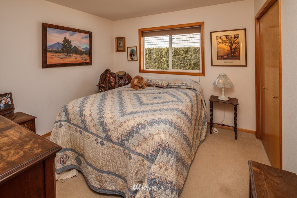 719 West Del Ray Road Lynden, WA 98264 - Photo 12 of 23