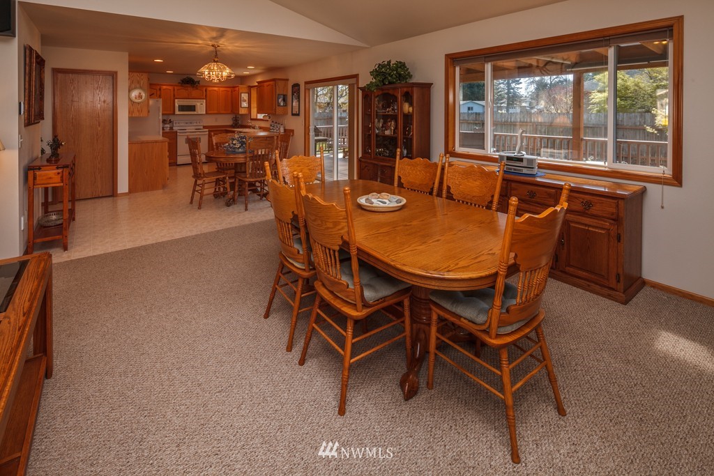 719 West Del Ray Road Lynden, WA 98264 - Photo 6 of 23