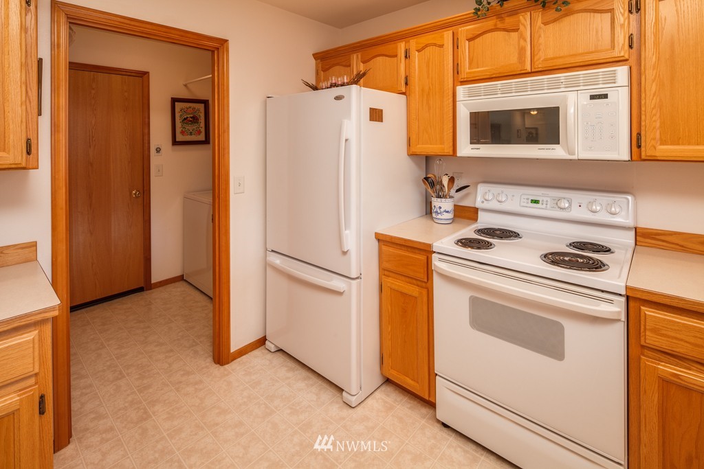 719 West Del Ray Road Lynden, WA 98264 - Photo 9 of 23