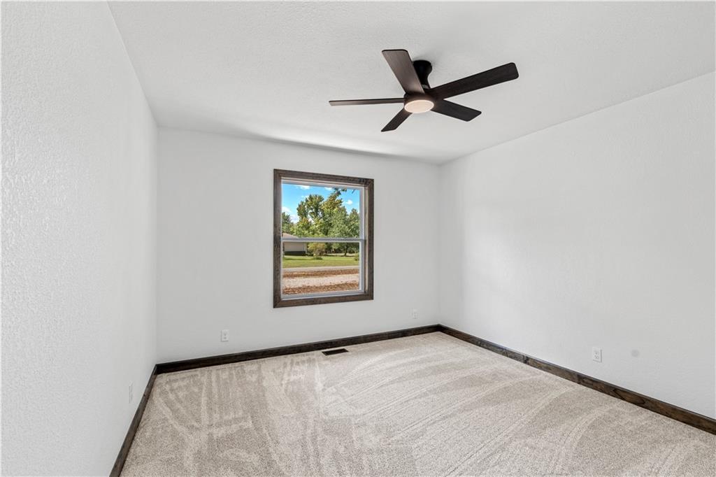 13611 East Neosho Road Nevada, MO 64772 - Photo 29 of 36