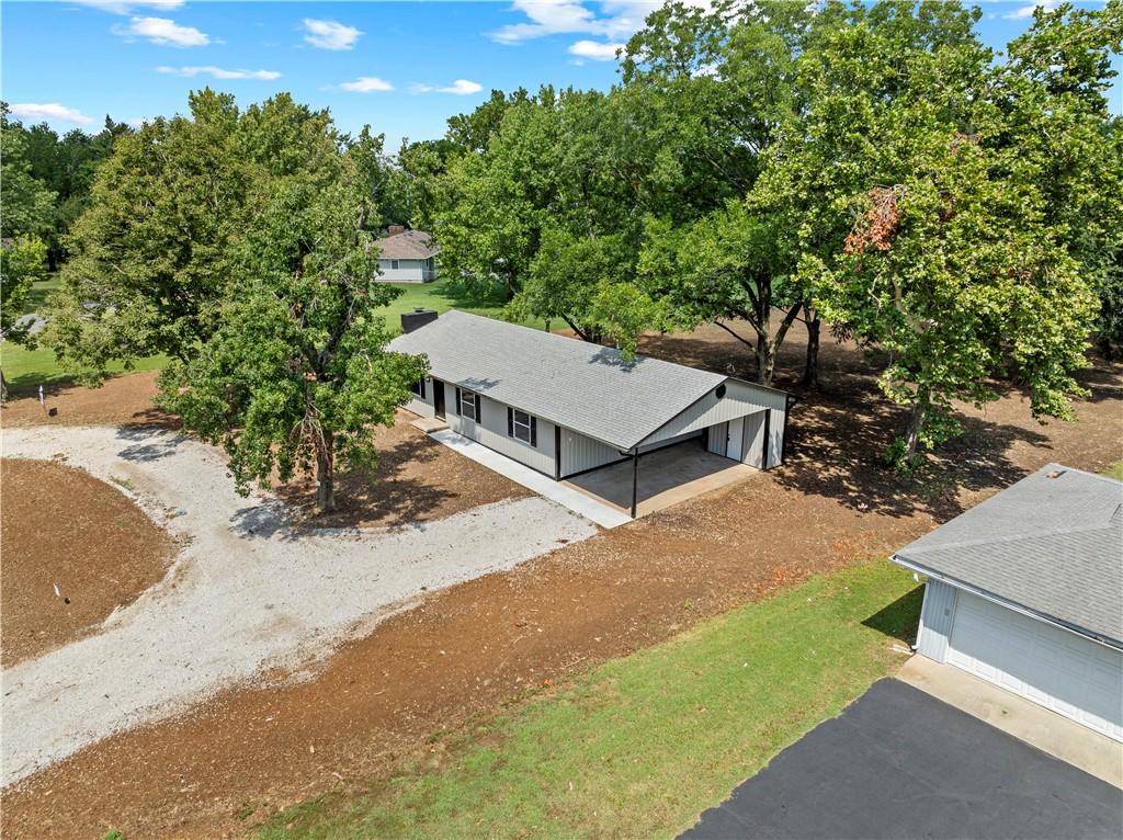 13611 East Neosho Road Nevada, MO 64772 - Photo 3 of 36