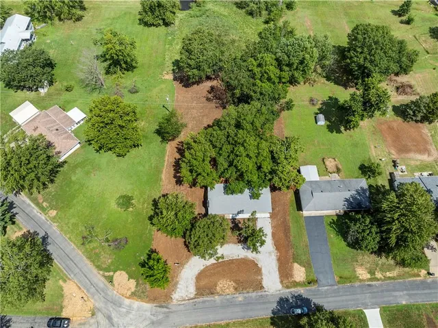 $253,000 | 13611 East Neosho Road, Nevada, MO 64772