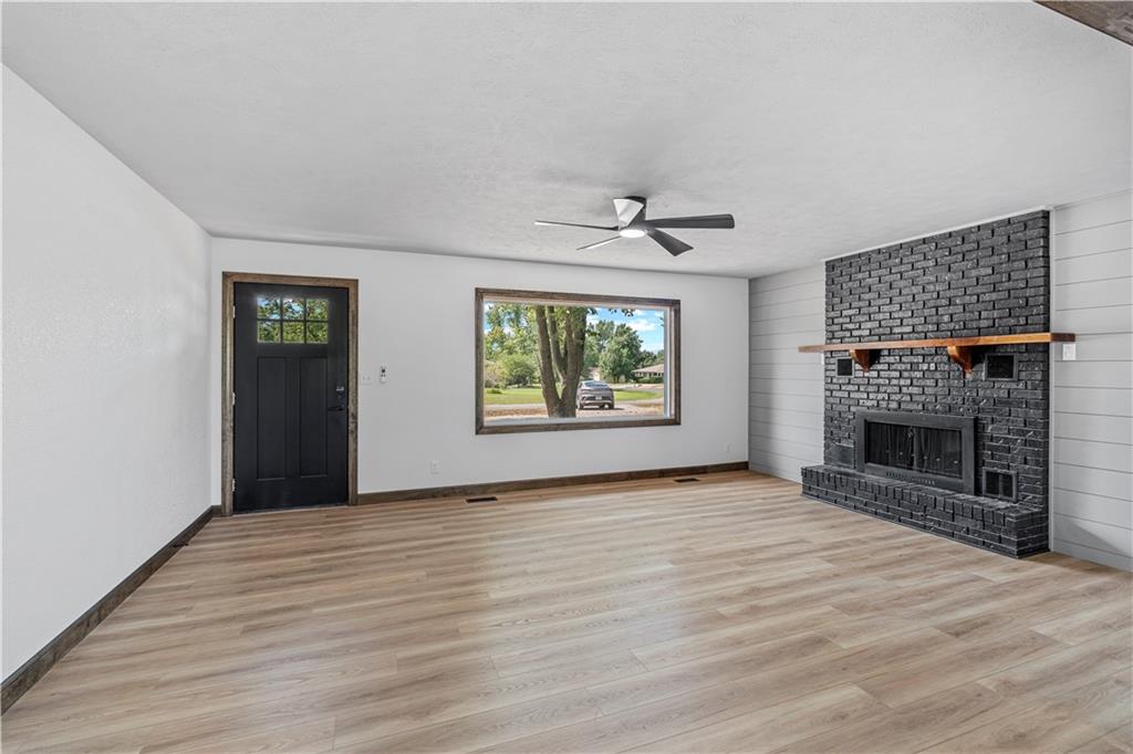 13611 East Neosho Road Nevada, MO 64772 - Photo 9 of 36