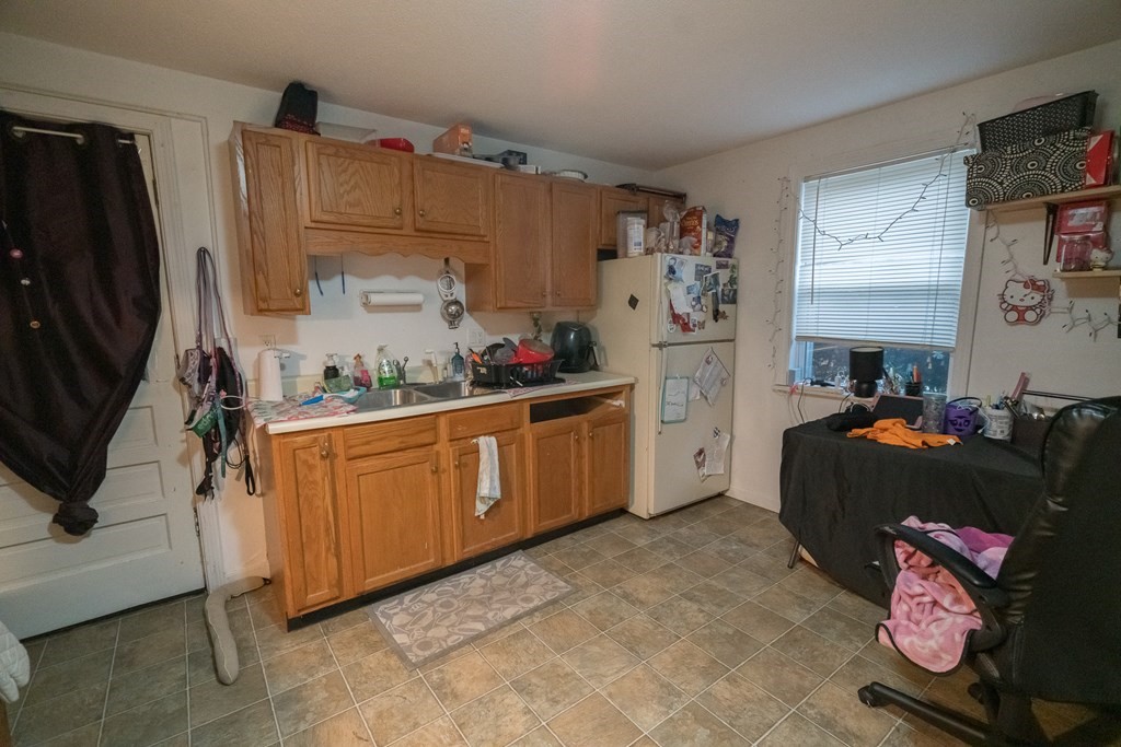 19 Old Amherst Road Belchertown, MA 01007 - Photo 6 of 19 Gallery Image 6