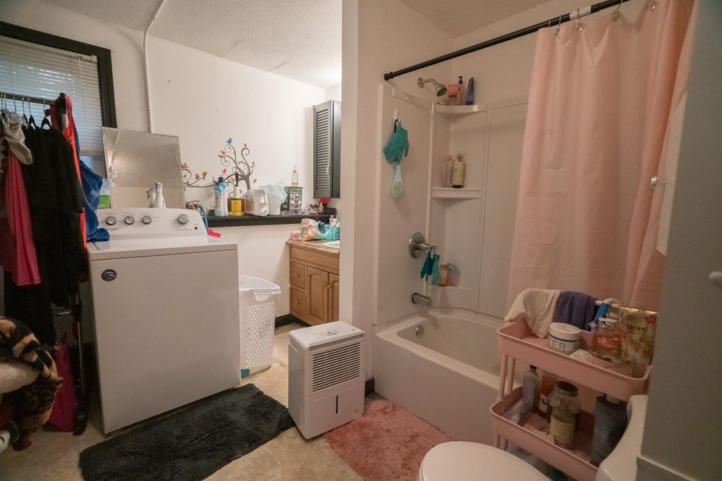 19 Old Amherst Road Belchertown, MA 01007 - Photo 8 of 19 Gallery Image 8