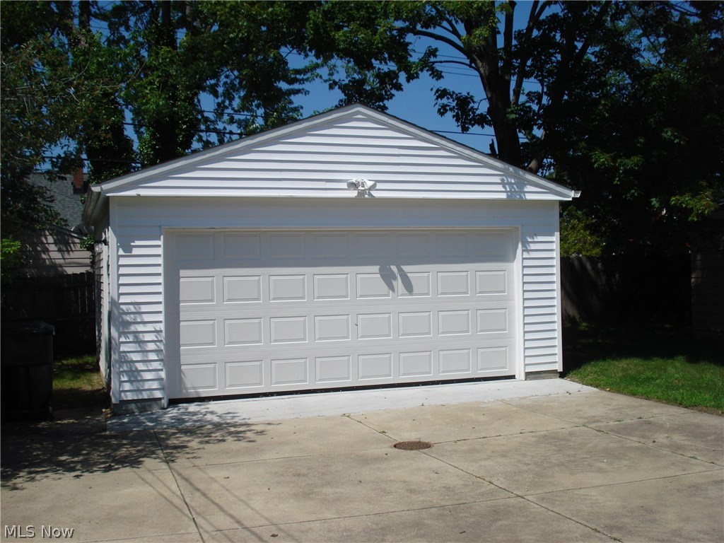 4113 Bayard Road Cleveland, OH 44121 - Photo 24 of 35