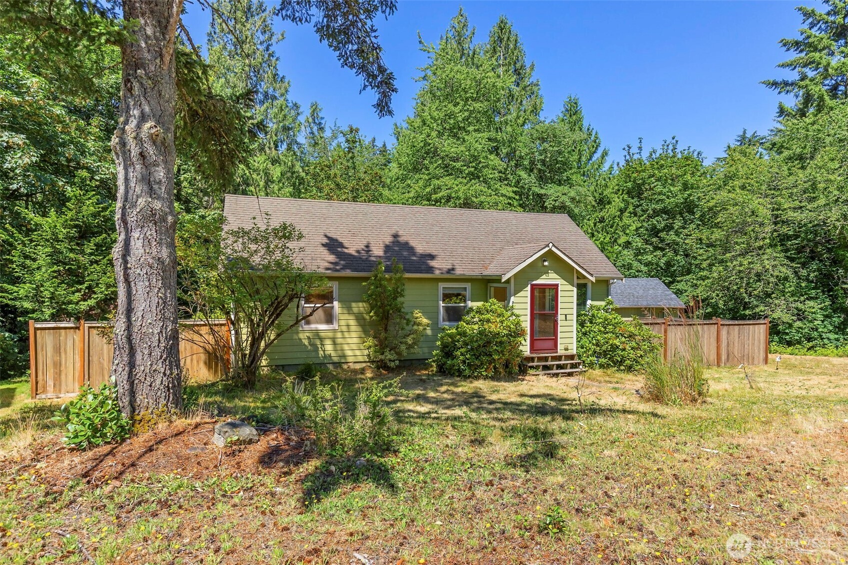 932 Retsil Road Southeast Port Orchard, WA 98366 - Photo 2 of 40