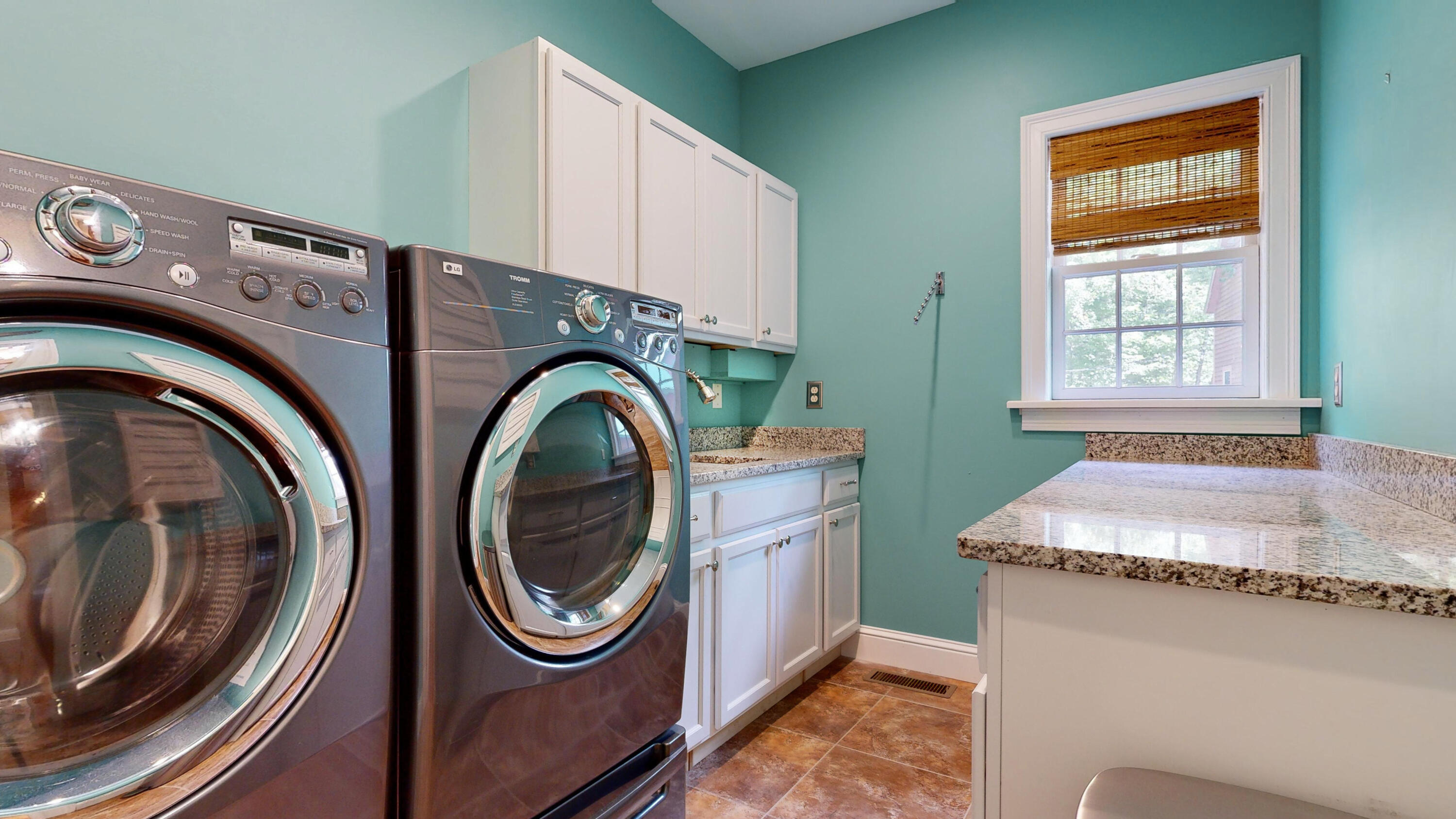 98 Kimball Road Harrison, ME 04040 - Photo 53 of 90 Laundry Room