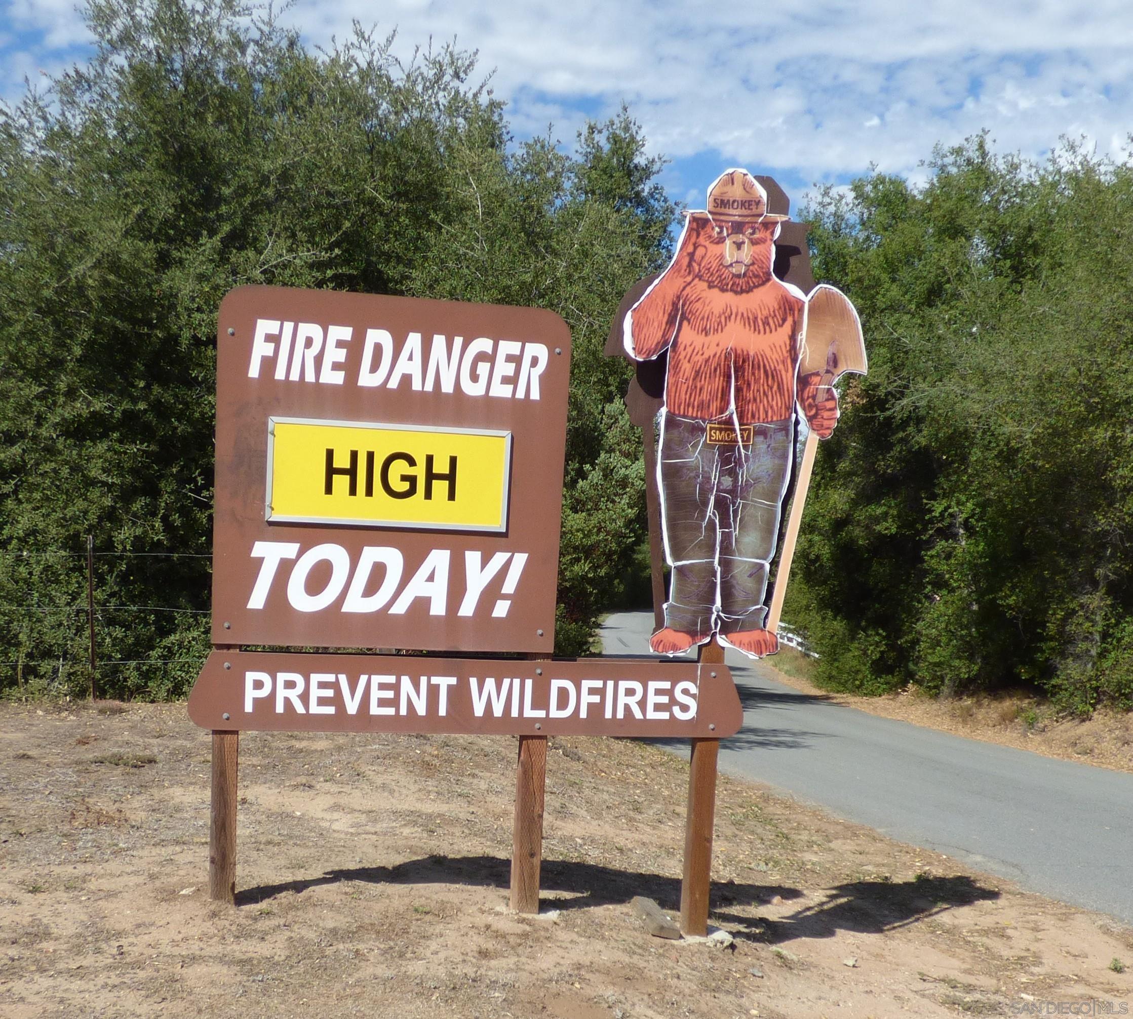 0 Engineers Road Julian, CA 92036 - Photo 14 of 27 a street sign on a pole on a street