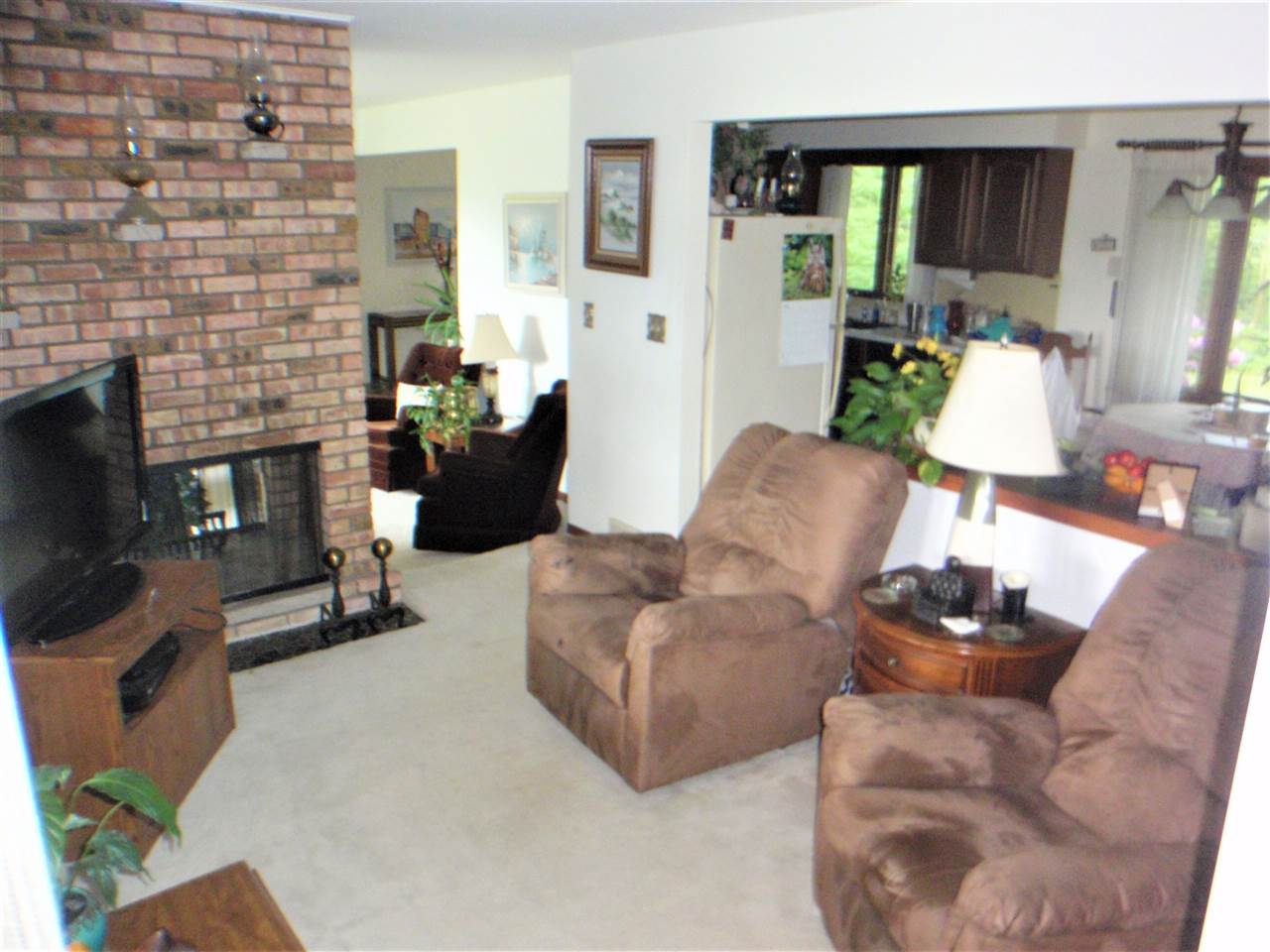 8557 North Creek Road Roscoe, IL 61073 - Photo 9 of 25 Gallery Image 9