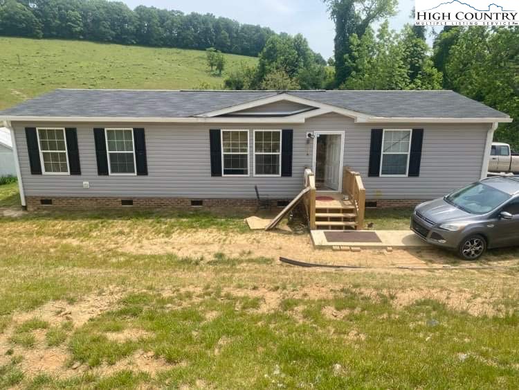 2015 Crab Creek Road Ennice, NC 28623 - Photo 1 of 19 Gallery Image 1
