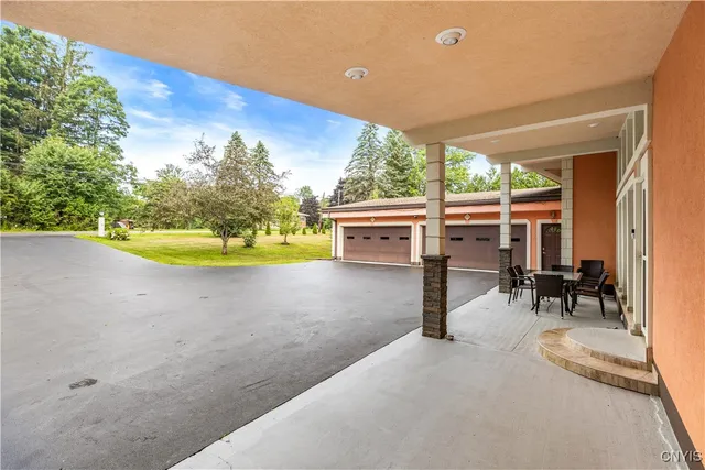 $575,000 | 10494 Miller Road, Deerfield, NY 13502