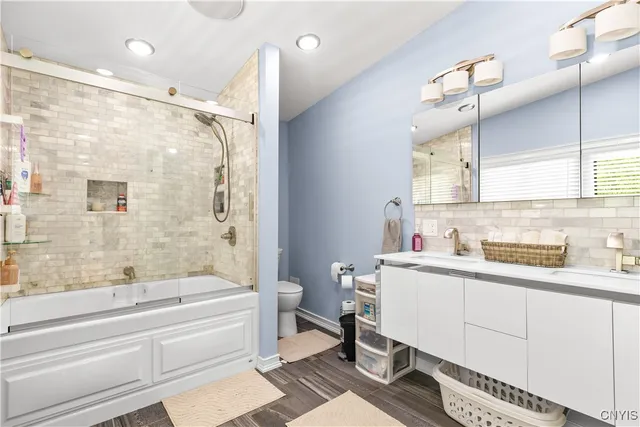 $575,000 | 10494 Miller Road, Deerfield, NY 13502