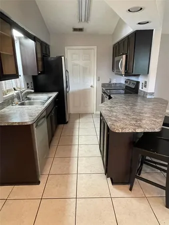 $1,775 | 1427 Chamberlain Loop, Lake Wales, FL 33853