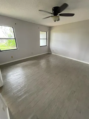 $1,850 | 1427 Chamberlain Loop, Lake Wales, FL 33853