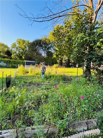 $182,000 | 83 Chapman Avenue, Auburn, NY 13021