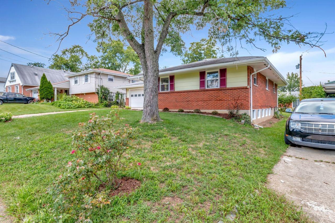 11785 Hanover Road Forest Park, OH 45240 - Photo 3 of 41