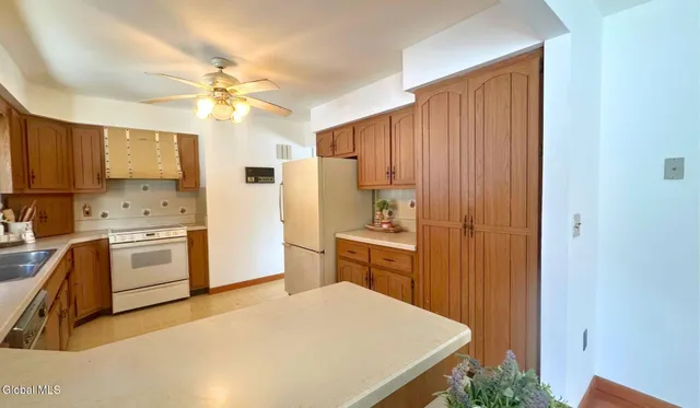 $450,000 | 315 Lower Cady Road, Chatham, NY 12136