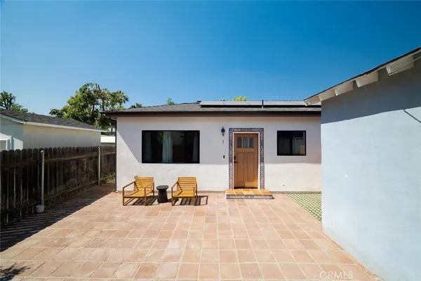 $4,000 | 613 West Olive Avenue, Unit 1, Monrovia, CA 91016