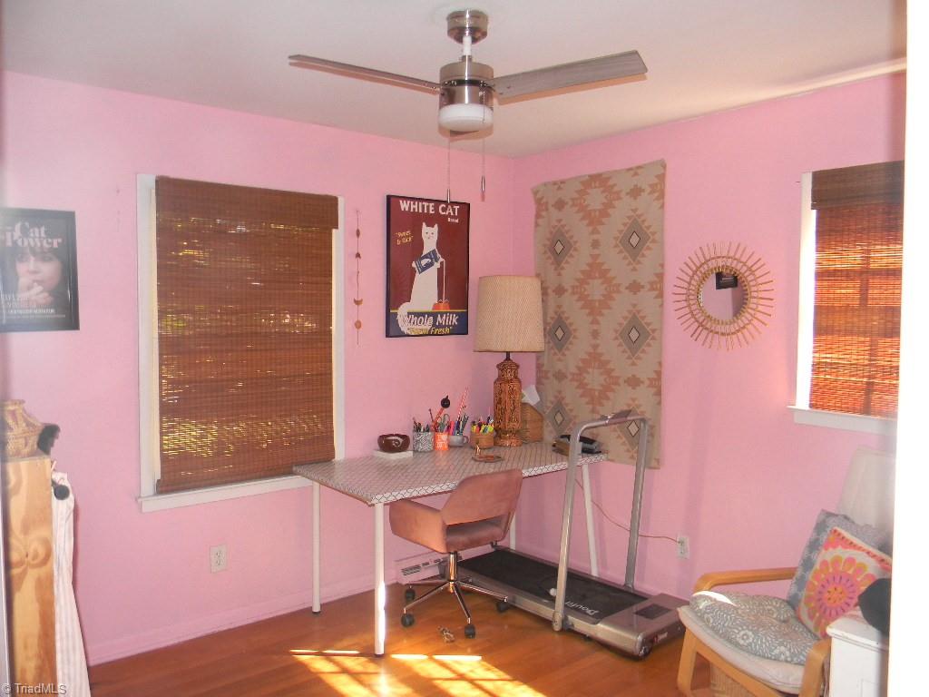 2107 Castlerock Road Greensboro, NC 27406 - Photo 7 of 19 Gallery Image 7