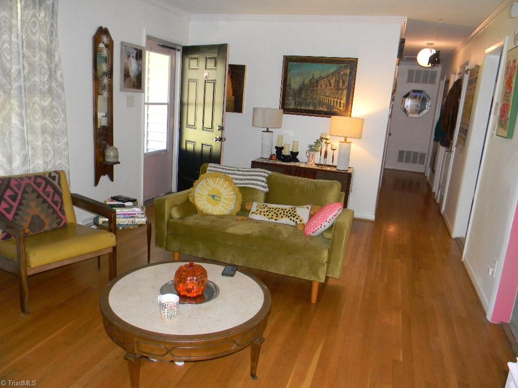 2107 Castlerock Road Greensboro, NC 27406 - Photo 9 of 19 Gallery Image 9